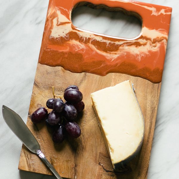 DIY Resin Cheese Board