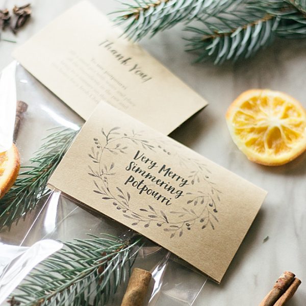 DIY Very Merry Simmering Potpourri Wedding Favors